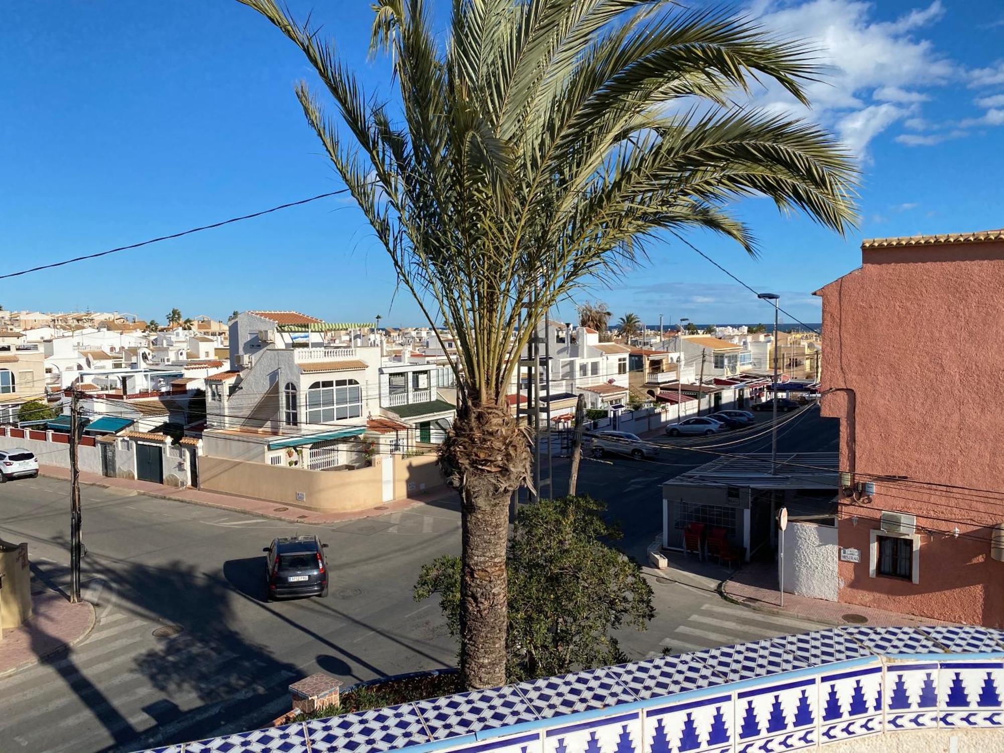 Bed and Breakfast Anna'S Garden Torrevieja Exterior foto
