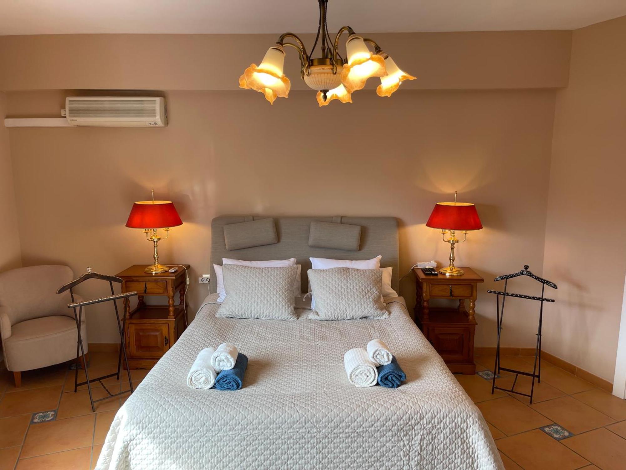 Bed and Breakfast Anna'S Garden Torrevieja Zimmer foto