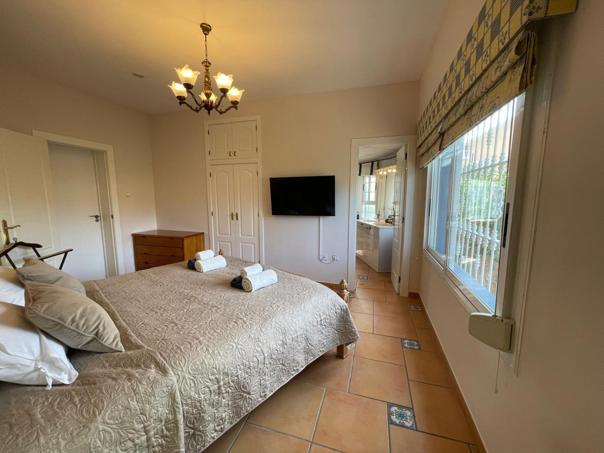 Bed and Breakfast Anna'S Garden Torrevieja Zimmer foto